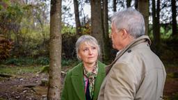 Helene (Sabine Werner) erteilt André (Joachim Lätsch) schweren Herzens eine Absage.