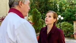Melli (Bojana Golenac) ist enttäuscht, dass André (Joachim Lätsch) sie schon wieder angelogen hat.