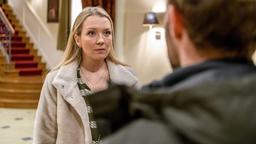 Selina (Katja Rosin) nimmt Florian (Arne Löber) die Anschuldigen gegen Maja nicht ab.