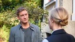 Vincent (Martin Walde) tut souverän, als Katja (Isabell Stern) und Markus zusammenarbeiten müssen.