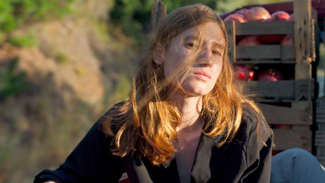 Bild: WDR/Faktura Film GmbH Iro (Agathe Bonitzer) fährt zu ihren Eltern.