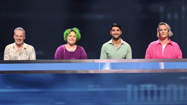 Bild: ARD Die Kandidat:innen: Martin Bacher, Tanja Bergauer, Schahin Javanmardi und Victoria Hopfeld.